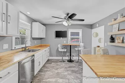 2390 Greenwood Street, Muskegon, MI 49441 - Photo 15