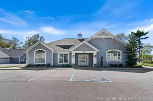 195 Janes View Dr, Holland, MI 49424 - Photo 71