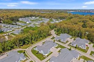 195 Janes View Dr, Holland, MI 49424 - Photo 67