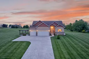 10037 Whitetail Ln, Jackson, MI 49201 - Photo 3