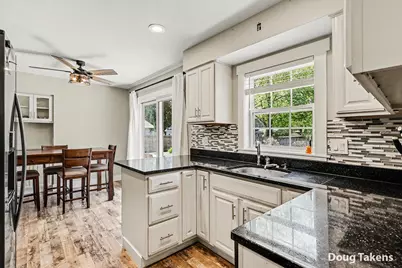 7439 Eastlane Avenue, Jenison, MI 49428 - Photo 9