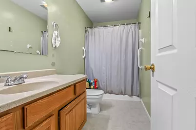 70 Superior Street, Hillsdale, MI 49242 - Photo 15