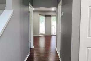 24264 Bashian Dr, Novi, MI 48375 - Photo 5
