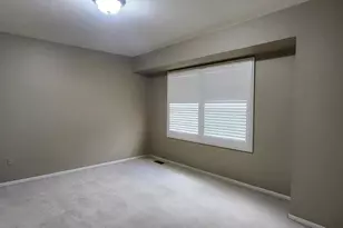 24264 Bashian Dr, Novi, MI 48375 - Photo 11