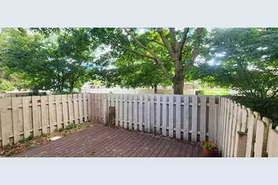 24264 Bashian Drive, Novi, MI 48375 - Photo 13