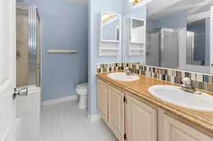 45189 Horseshoe Circle, Canton, MI 48187 - Photo 15