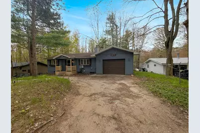 8281 Pine Tree Trail, Canadian Lakes, MI 49346 - Photo 3