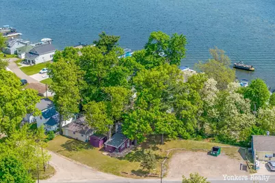 2696 Cottage Drive, Orleans, MI 48865 - Photo 19