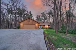 848 Scenic Dr, Muskegon, MI 49445 - Photo 7