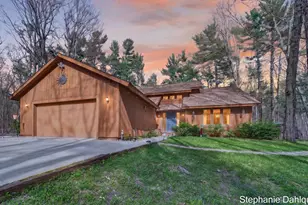 848 Scenic Dr, Muskegon, MI 49445 - Photo 3