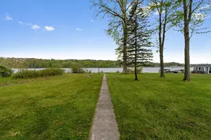 65351 E Peninsula Dr, Cassopolis, MI 49031 - Photo 3