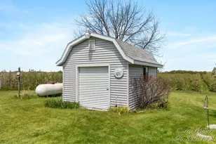 3741 8 Mile Rd NW, Grand Rapids, MI 49544 - Photo 9
