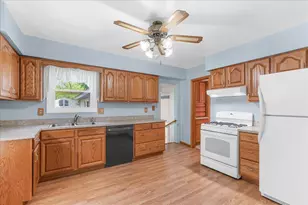 1896 Chestnut St, Holt, MI 48842 - Photo 19
