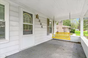 1896 Chestnut St, Holt, MI 48842 - Photo 7