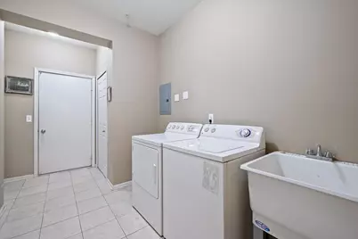26984 Carrington Place #045, Harrison Township, MI 48045 - Photo 17