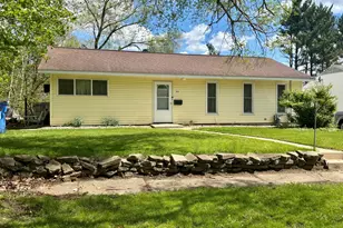 817 Market St, Sturgis, MI 49091 - Photo 1