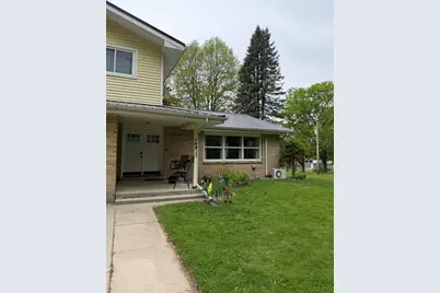 2784 Hillcrest Drive, Ionia, MI 48846 - Photo 9