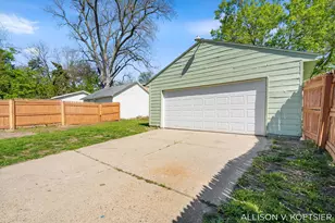 935 Baraga St NE, Grand Rapids, MI 49503 - Photo 35