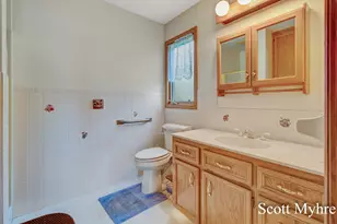 2250 Barry St, Hudsonville, MI 49426 - Photo 15