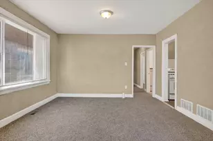 3825 Waverly St, Detroit, MI 48238 - Photo 15