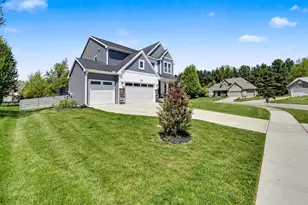 2580 Bell Cir, Stevensville, MI 49127 - Photo 35