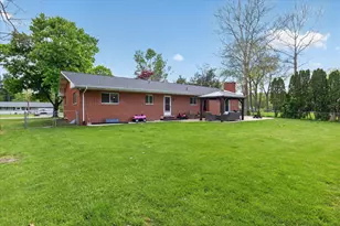 26414 Redfield St, Edwardsburg, MI 49112 - Photo 39