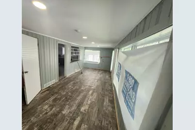 933 S 17th Street, Saginaw, MI 48601 - Photo 13
