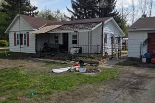 211 S Pine St, Sheridan, MI 48884 - Photo 1