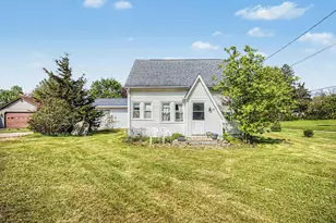 19 Evanston Ave, Battle Creek, MI 49014 - Photo 1