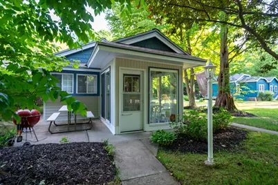 140 Webster Avenue, South Haven, MI 49090 - Photo 1