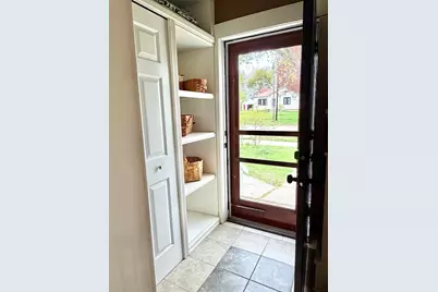 537 W Main Street, Fennville, MI 49408 - Photo 5