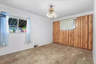 8278 Mills St, Taylor, MI 48180 - Photo 27