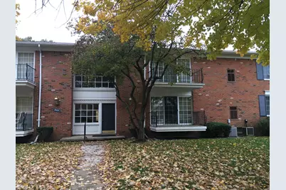 444 N Fox Hills Drive N #3, Bloomfield Hills, MI 48304 - Photo 1