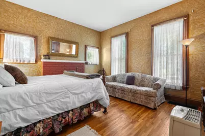 215 N Cedar Street, Allegan, MI 49010 - Photo 11