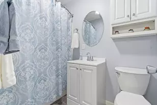 5848 Grassmere St, Portage, MI 49024 - Photo 17