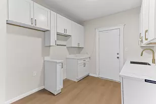 6182 15th St, Detroit, MI 48208 - Photo 7
