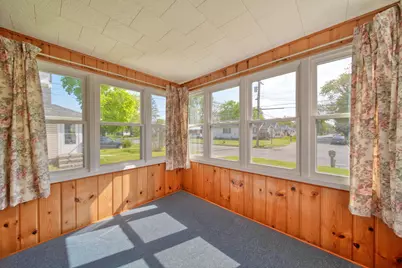 800 Fairyland Avenue, Jackson, MI 49202 - Photo 5