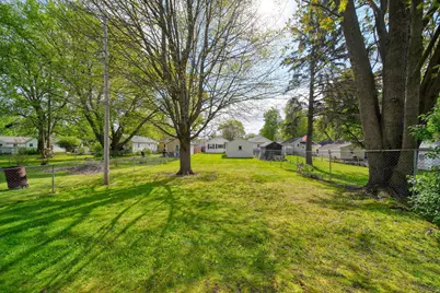 800 Fairyland Avenue, Jackson, MI 49202 - Photo 25