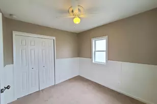 1251 E Kalama, Madison Heights, MI 48071 - Photo 13