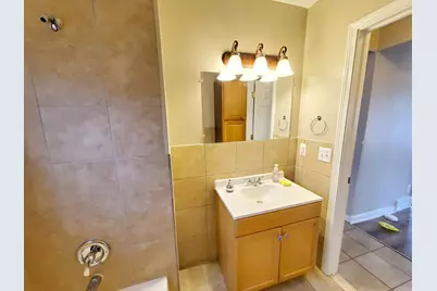 1251 E Kalama, Madison Heights, MI 48071 - Photo 9