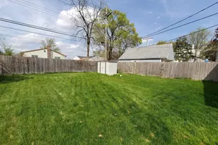 1251 E Kalama, Madison Heights, MI 48071 - Photo 3