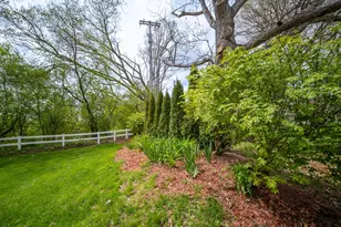 1360 Fairlane Dr, Ann Arbor, MI 48104 - Photo 91