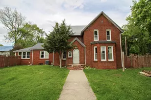 400 W Peck Ave, White Pigeon, MI 49099 - Photo 1