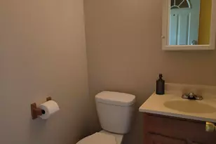 2714 Birchcrest Dr SE, Grand Rapids, MI 49506 - Photo 11