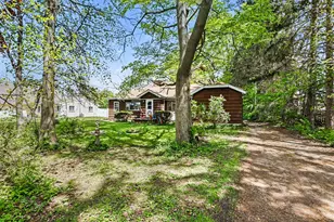 3633 Lakeshore Dr, Saint Joseph, MI 49085 - Photo 3