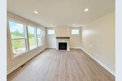 5937 Valley Point Drive SE, Caledonia, MI 49316 - Photo 7