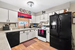 14941 S 1st St, Schoolcraft, MI 49087 - Photo 9