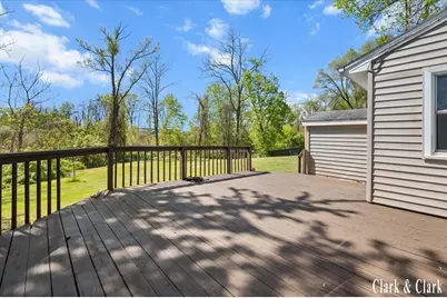 146 S Carleton Drive, Battle Creek, MI 49017 - Photo 13