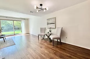 620 Watersedge Dr, Ann Arbor, MI 48105 - Photo 15