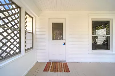 428 Bates Street, Jackson, MI 49202 - Photo 5